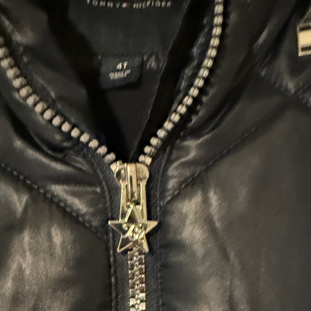 Tommy Hilfiger Girls Navy Puffer Jacket - Picture 3 of 9